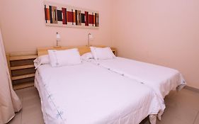 Flatguest Tabaibas